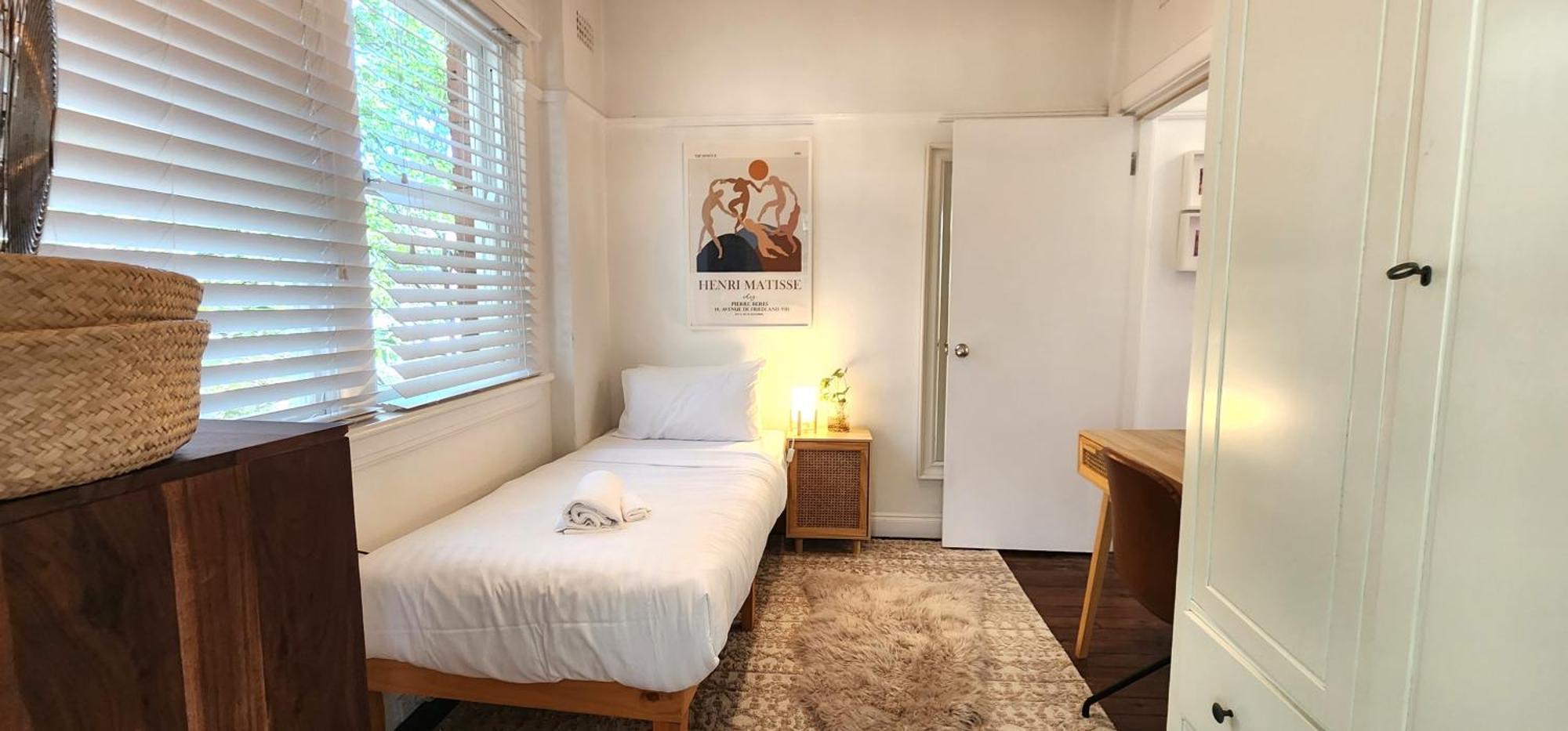 Tranquil Hidden Bondi Gem - 3 Bedroom Apartment Sydney